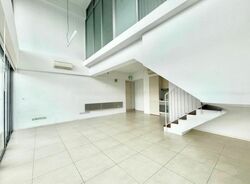 North Bridge Road (D7), Office #490443151